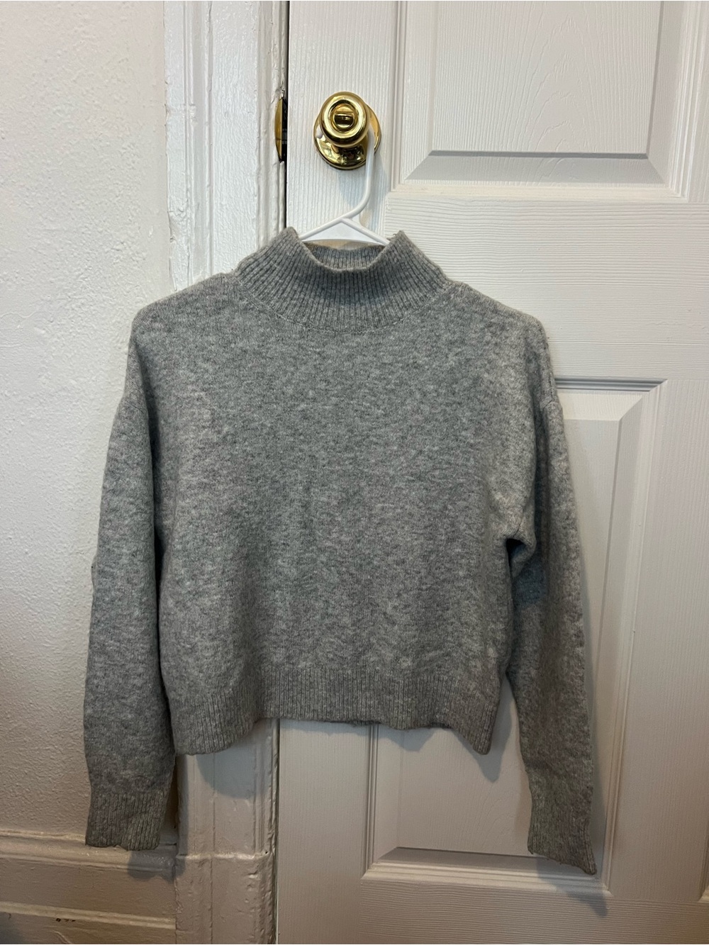 H&M Light Gray Mock Turtleneck Sweater